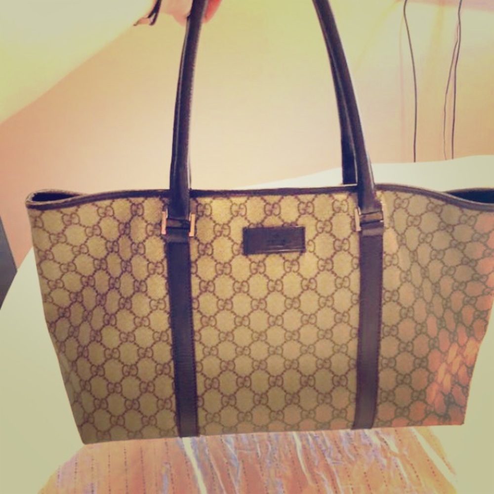 Gucci purse